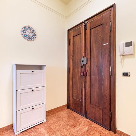 Piazza Isolo Central Apartment Verona Kültér fotó