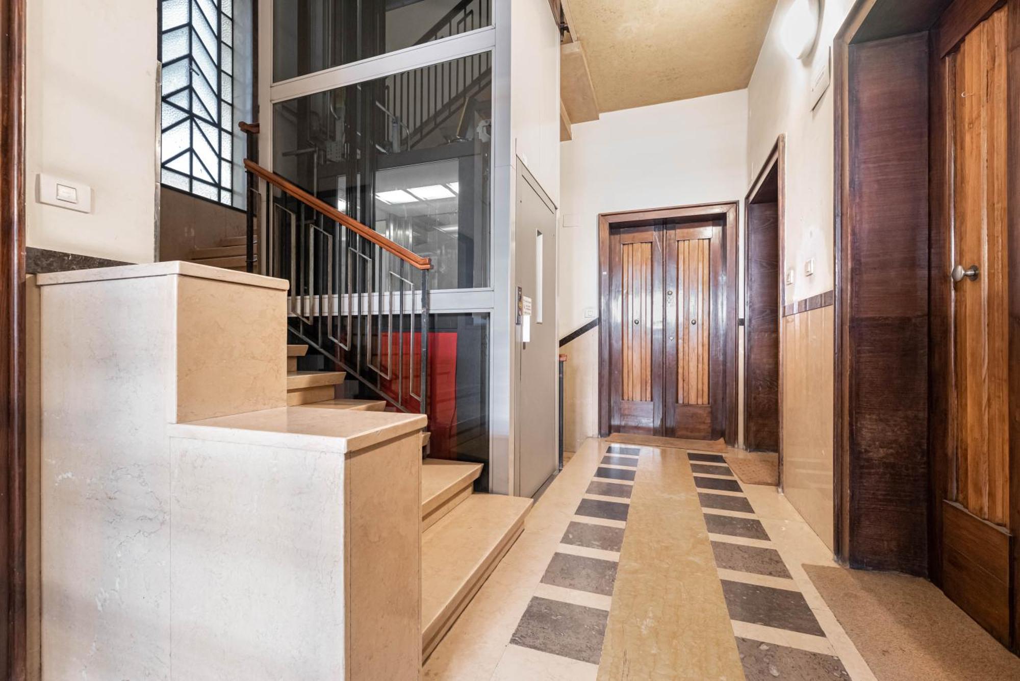 Piazza Isolo Central Apartment Verona Kültér fotó
