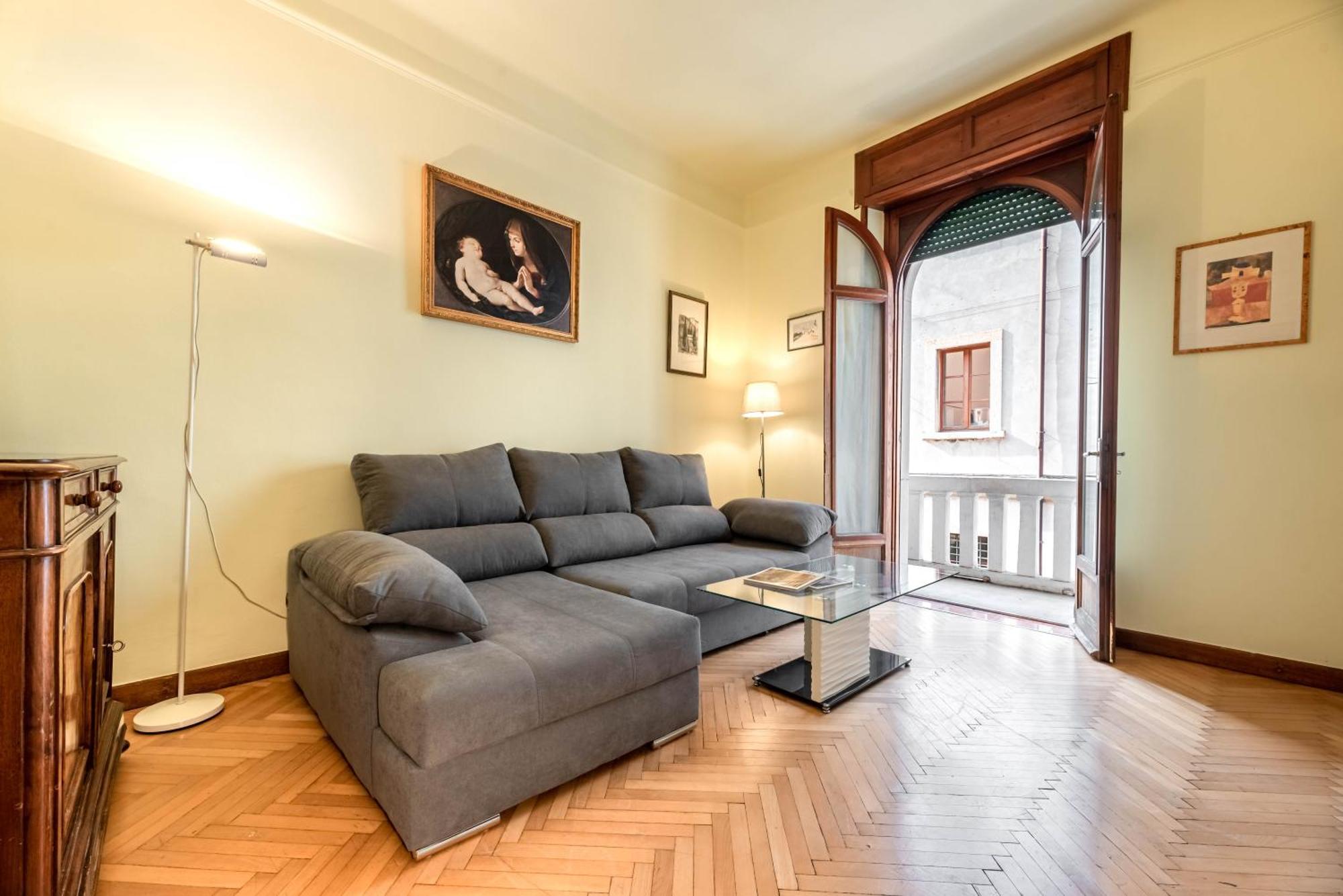 Piazza Isolo Central Apartment Verona Kültér fotó
