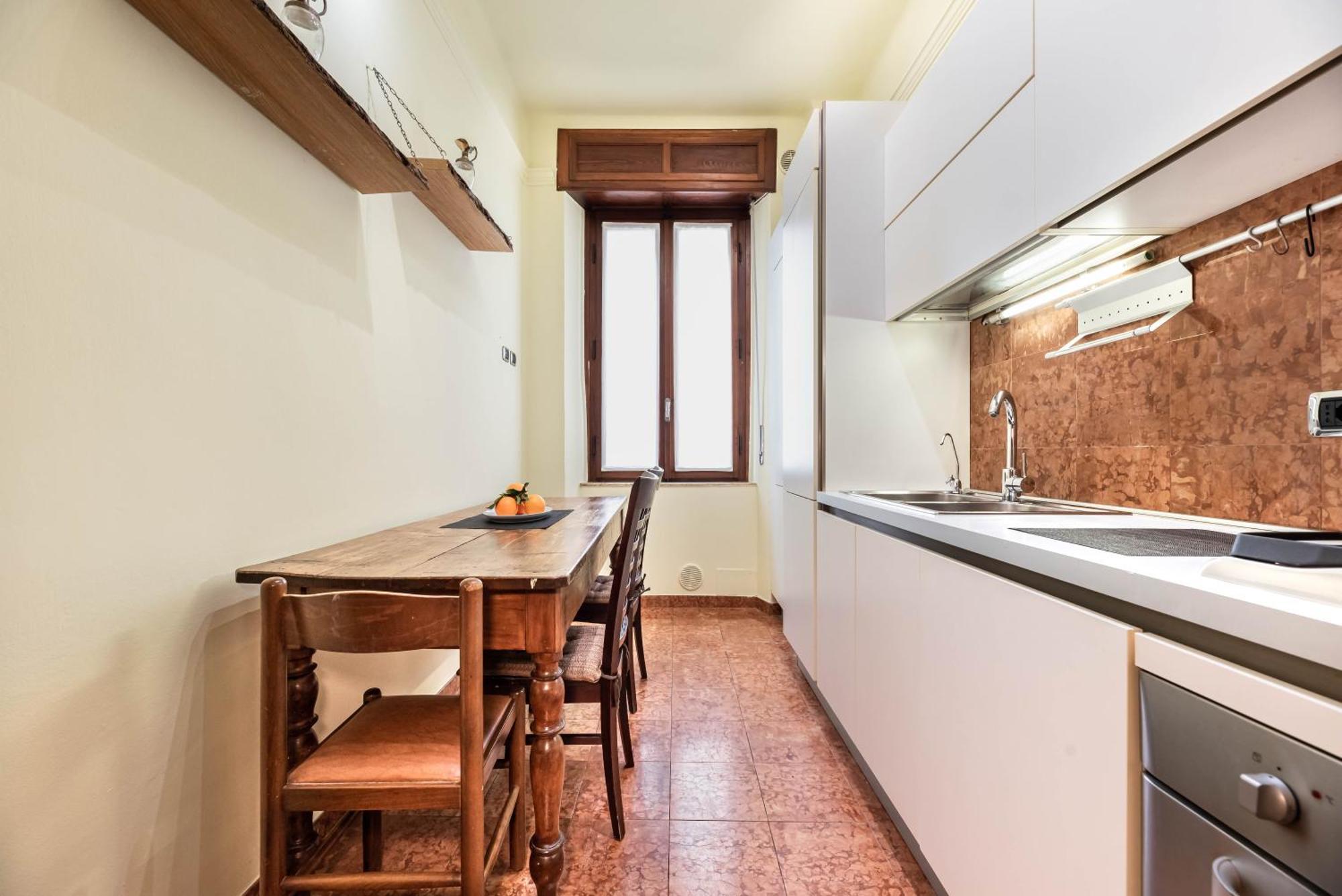 Piazza Isolo Central Apartment Verona Kültér fotó